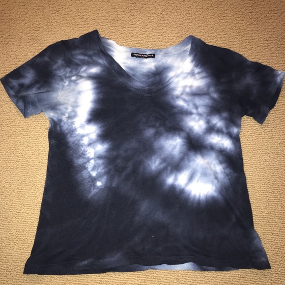 two brandy melville/john galt tee shirts. - Picture 2 of 3